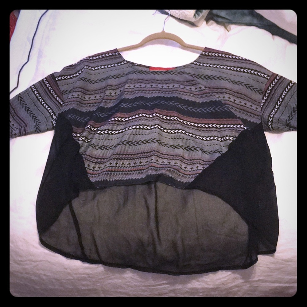 Cute Akira top